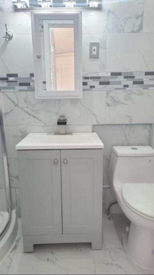 Palm Springs 3-Bedroom 2-Bath 5 Miles To The Beach 레이크워쓰 외부 사진