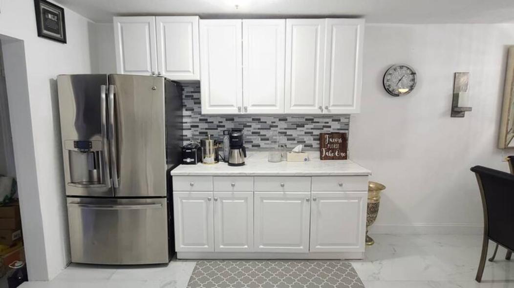 Palm Springs 3-Bedroom 2-Bath 5 Miles To The Beach 레이크워쓰 외부 사진