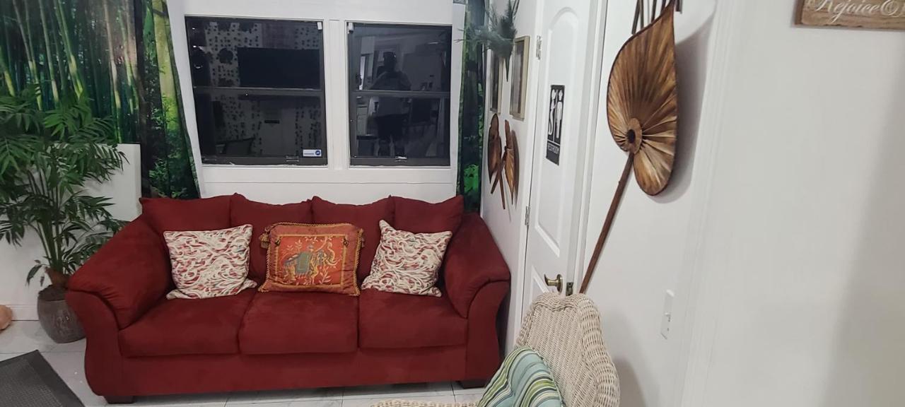 Palm Springs 3-Bedroom 2-Bath 5 Miles To The Beach 레이크워쓰 외부 사진